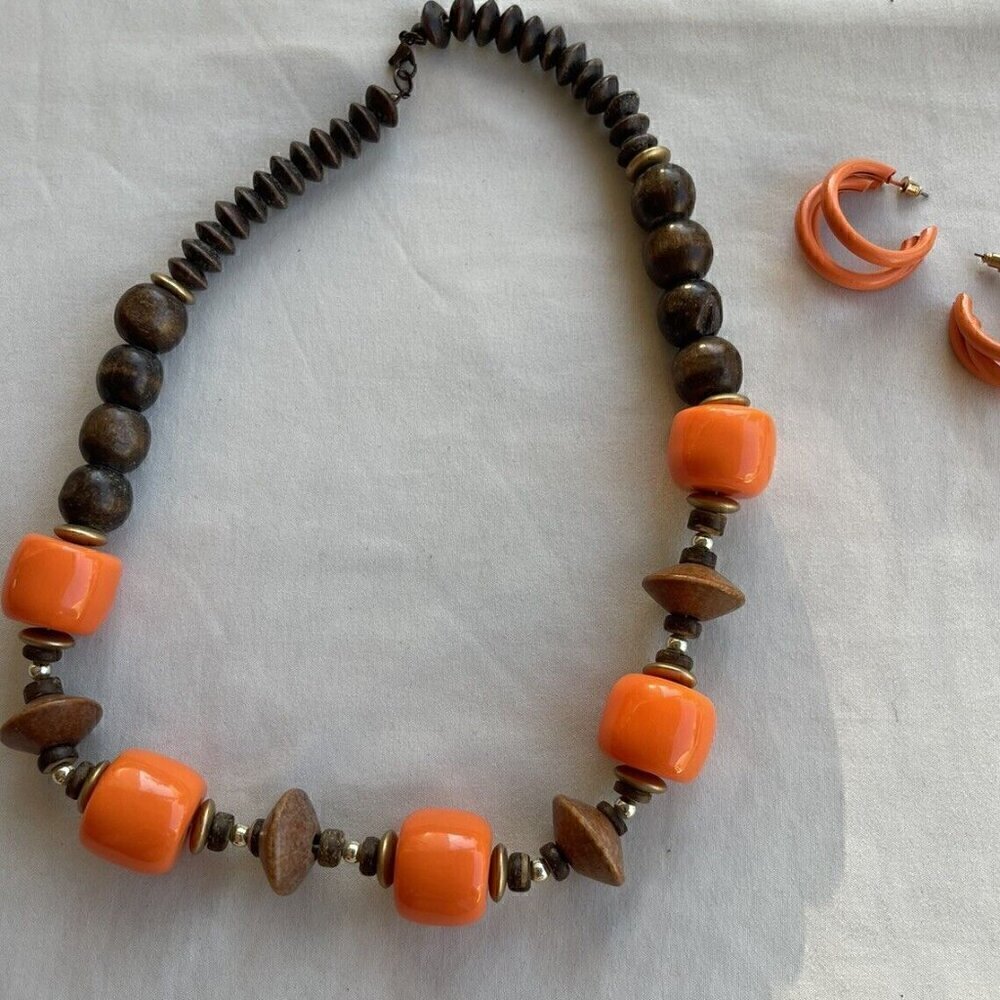 Tribal Style Orange Red Vtg Wood Bead Chunky Necklace Halloween Colors Earrings